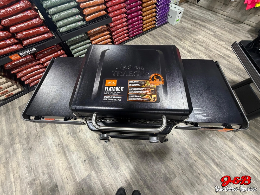 2025 Traeger Flatrock 2 Zone alt