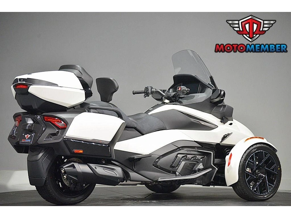 2026 Can-am Spyder Rt Sea-to-sky alt