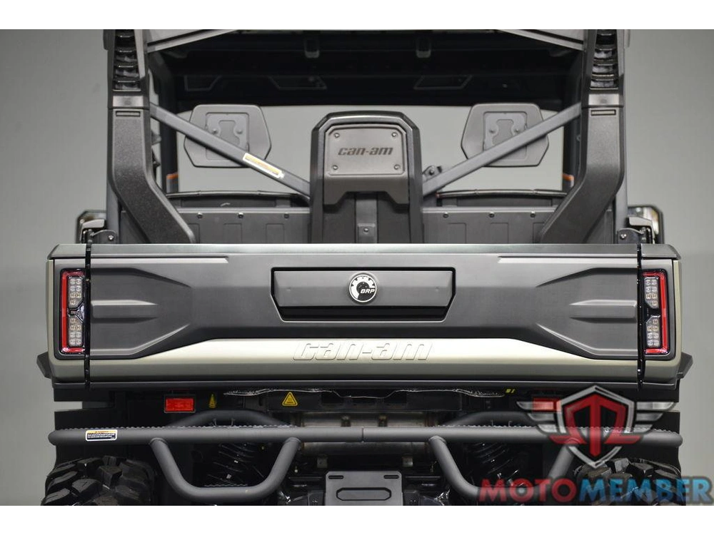 2026 Can-am Defender Max X Mr Hd11 With Half-doors alt