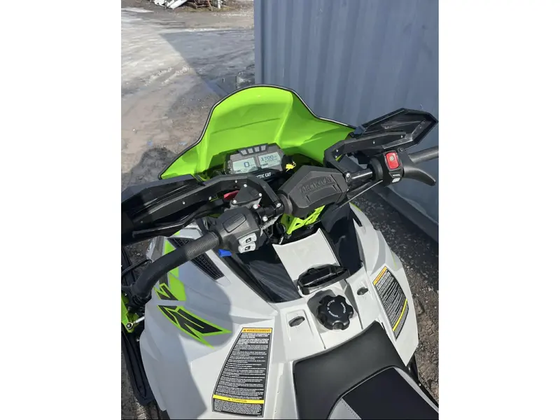 Arctic Cat ZR8000 2018
