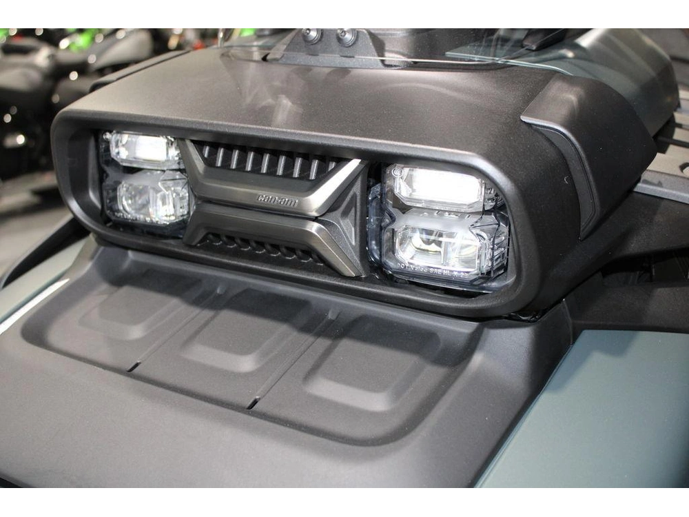 2026 Can-am Canyon Redrock alt