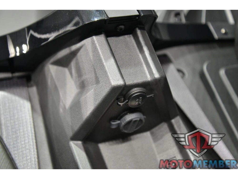 2024 Slingshot Slingshot® S Autodrive W/ Technology Package I alt