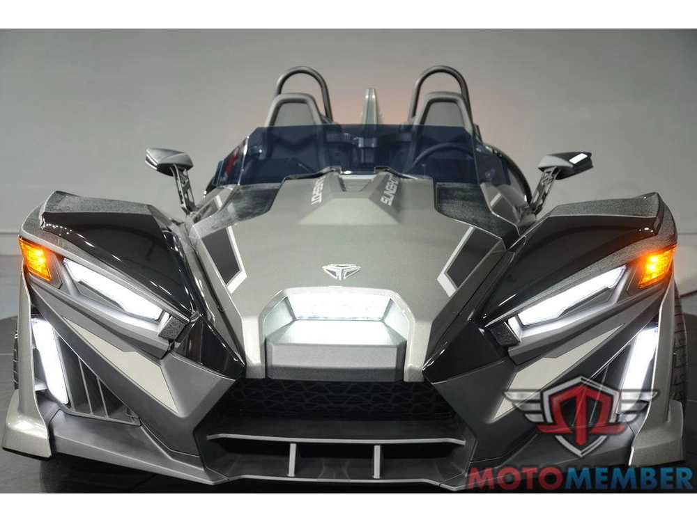 New 2025 Slingshot Slingshot® SLR AutoDrive Graphite Gloss in