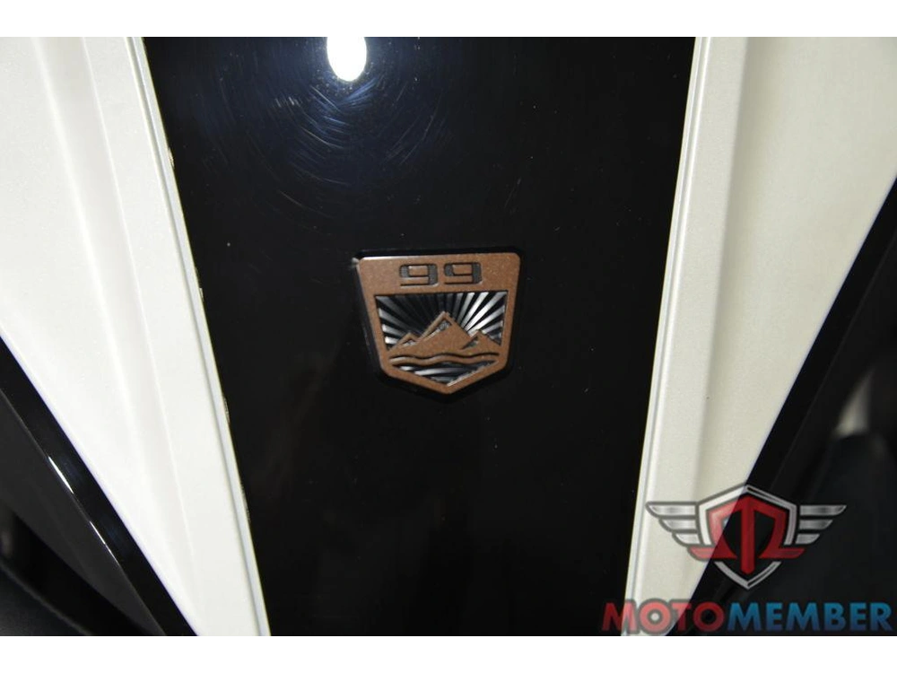 2025 Can-am Spyder Rt Sea-to-sky alt