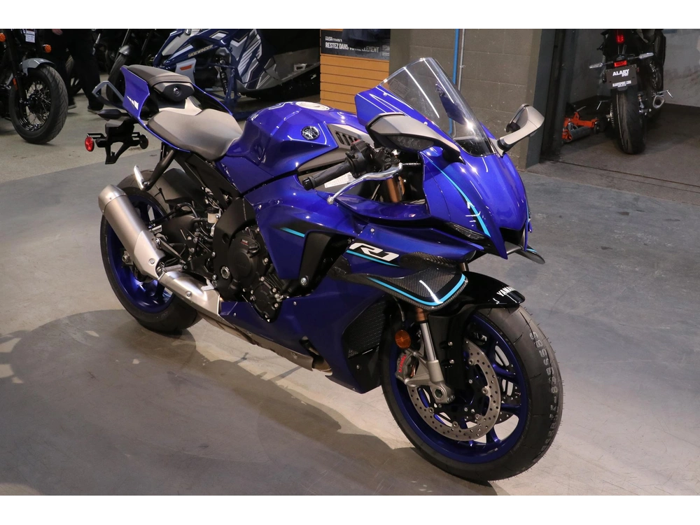 2026 Yamaha Yzf-r1 alt