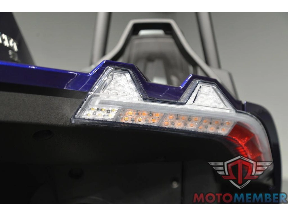 2024 Slingshot Slingshot® Sl Midnight Blue alt