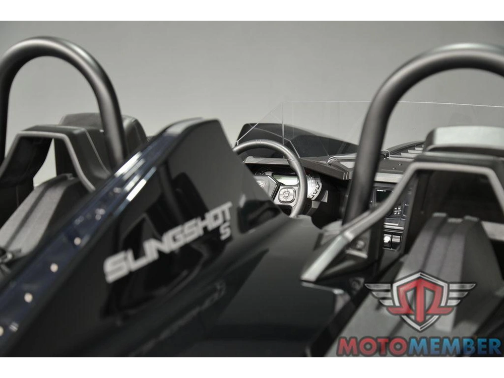 2025 Slingshot Slingshot® S Autodrive Jet Black alt