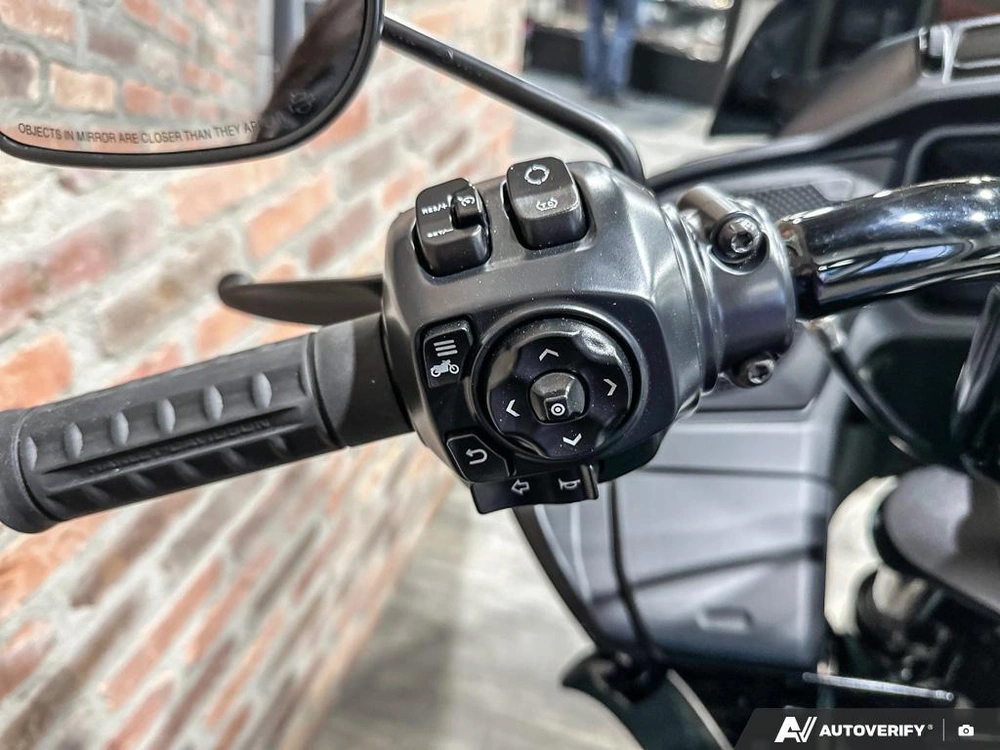 2026 Harley-davidson Road Glide alt