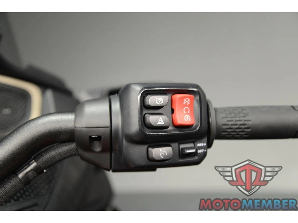 2026 Can-am Spyder Rt Sea To Sky alt