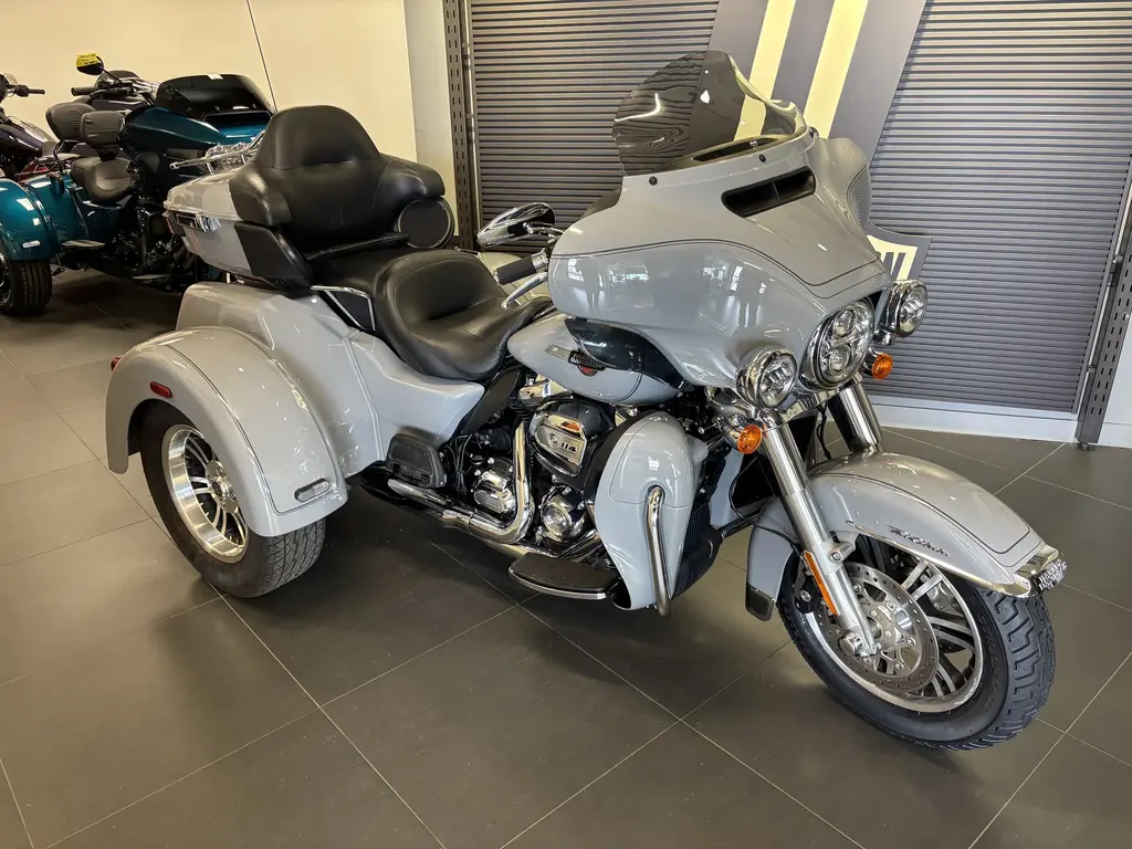 2024 Harley-Davidson FLHTCUTG Tri Glide UltraFLHTCUTG