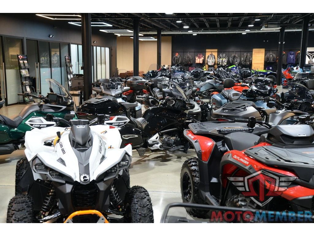 2025 Can-am Origin White alt