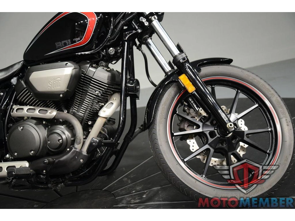 2015 Yamaha Bolt™ R-spec alt