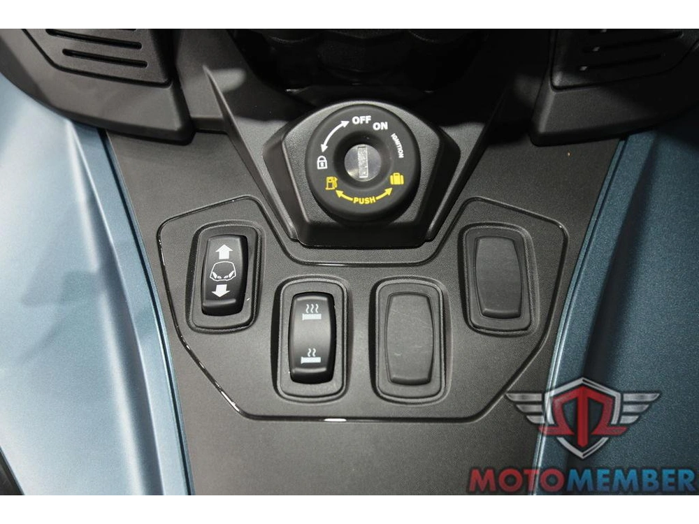 2026 Can-am Spyder Rt alt