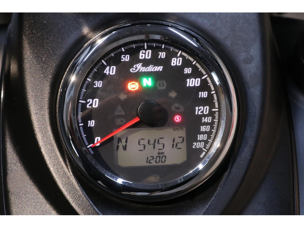 2018 Indian Motorcycle Springfield Dark Horse alt