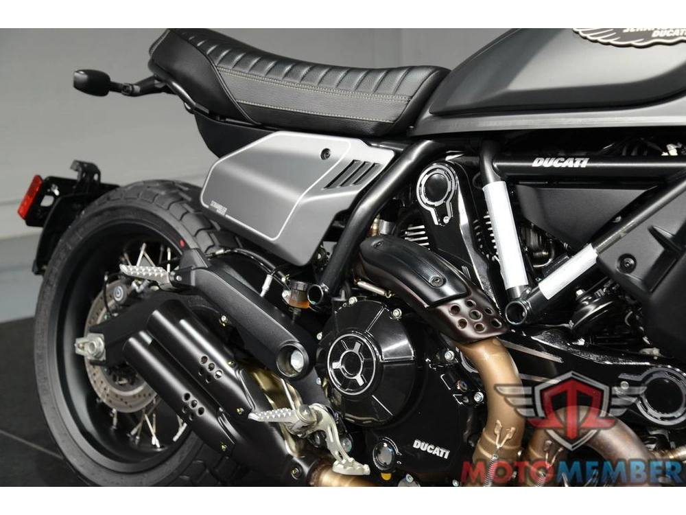 2022 Ducati Scrambler Nightshift Aviator Grey alt