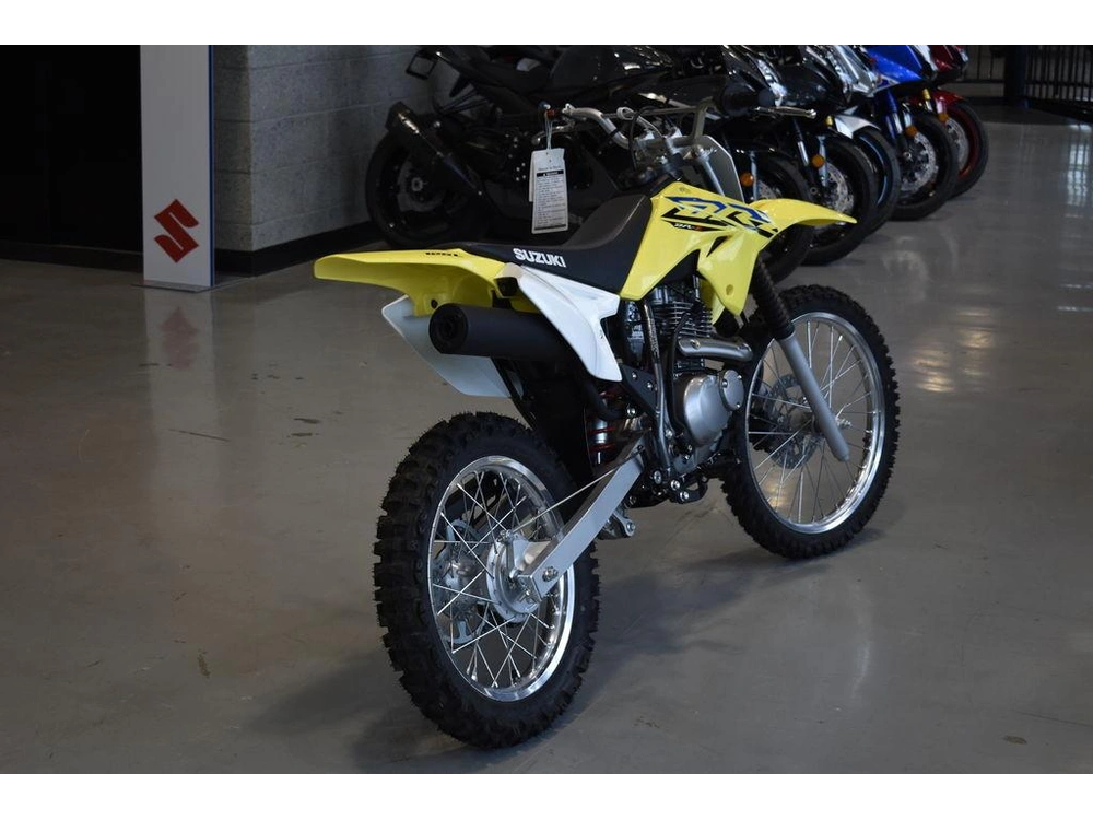 2025 Suzuki Dr-z125l alt