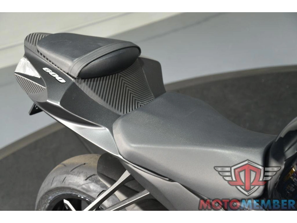 2024 Suzuki Gsx-r600 alt