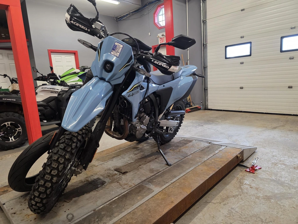 2025 Suzuki Dr-z4 Supermoto alt