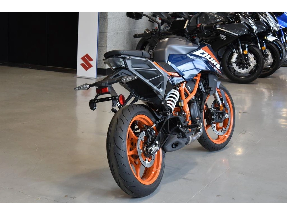 2024 Ktm 390 Duke alt