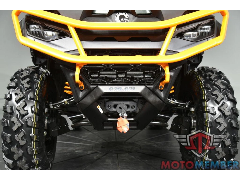 2026 Can-am Outlander Max Xt-p 1000r Mineral Grey & Orange Crush alt