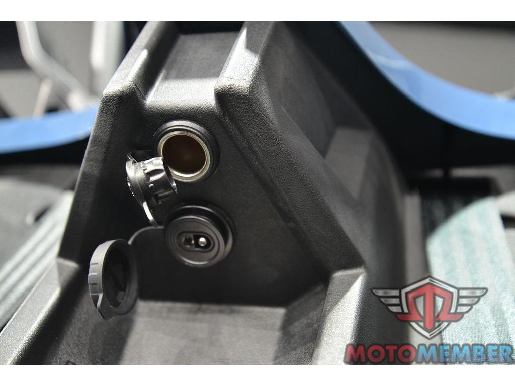 2025 Polaris Slingshot SLR (AutoDrive) for Sale