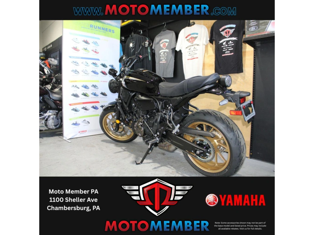 2025 Yamaha Xsr700 alt