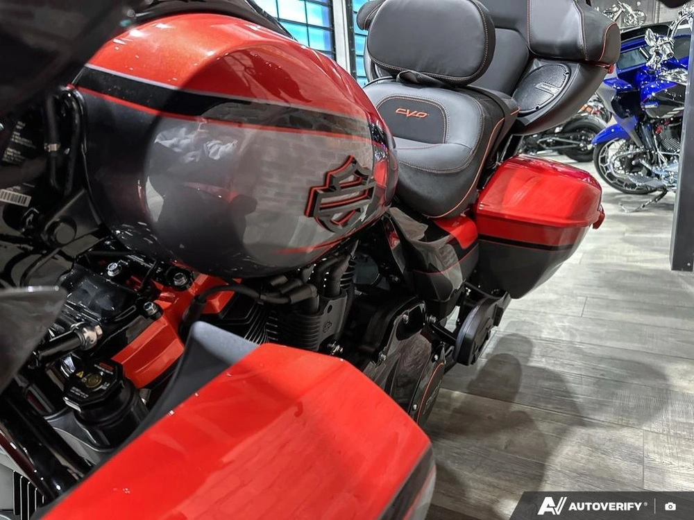 2026 Harley-davidson Cvo Street Glide Limited alt