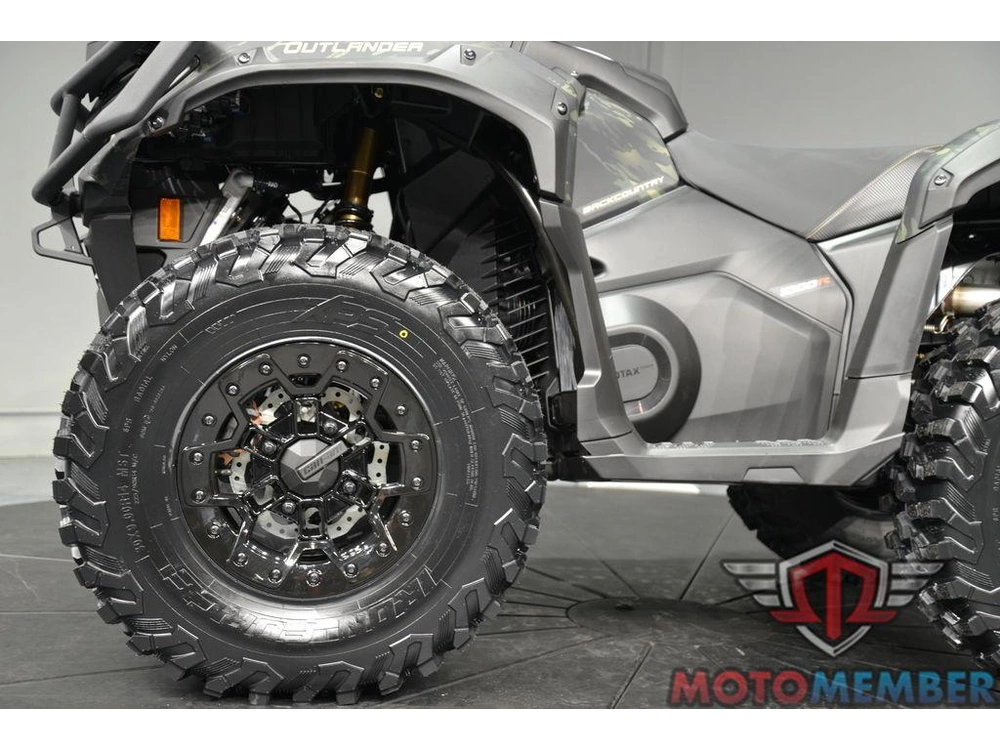 2026 Can-am Outlander Backcountry 1000r Multicam Dark Camo alt