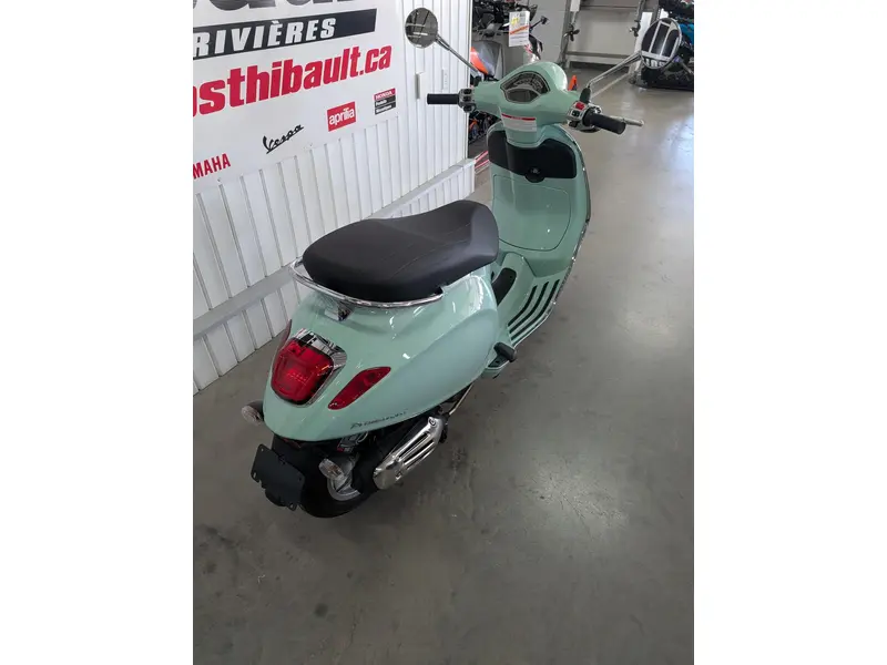 2026 Vespa Primavera 50 thumbnail 7