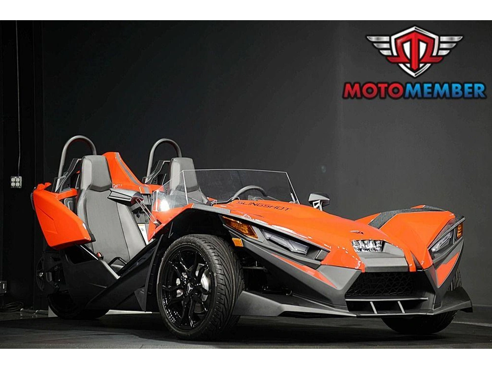 2025 Slingshot Slingshot® S Autodrive Slingshot Red alt