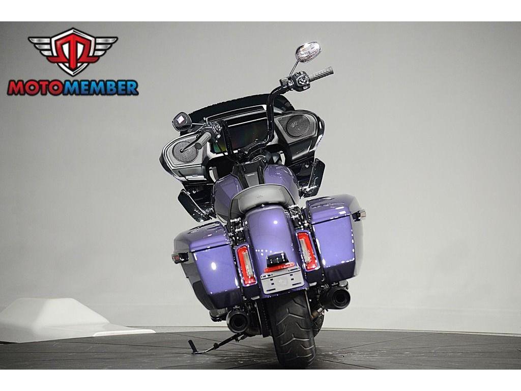 2026 Harley-Davidson Road Glide Base for Sale