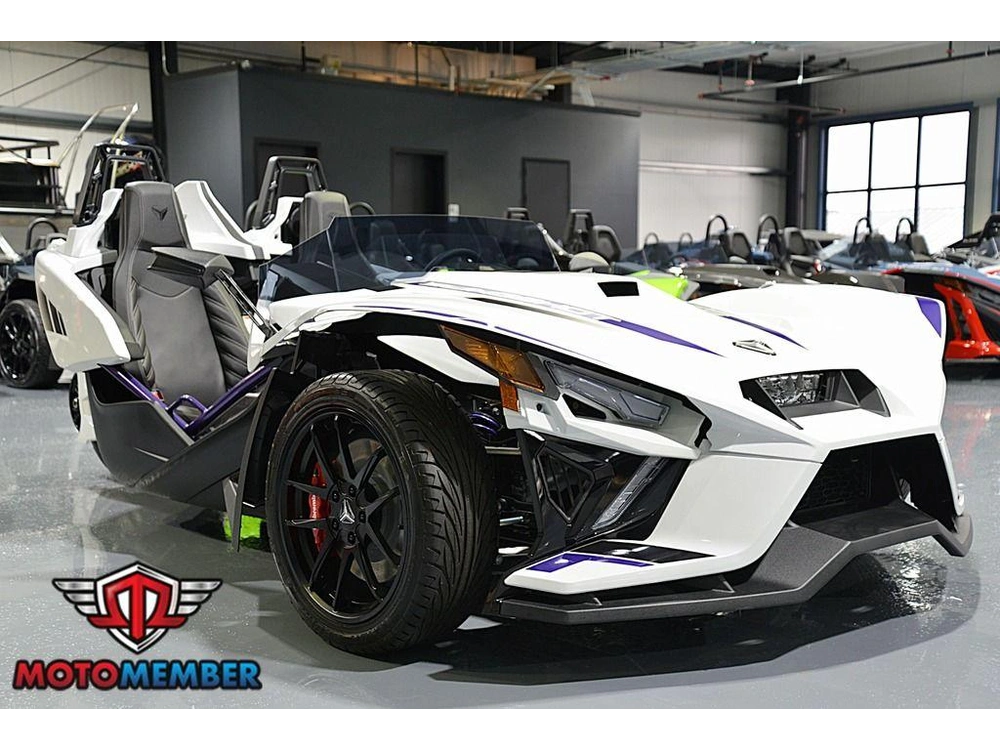 2024 Slingshot Slingshot® R Autodrive Purple Lightning alt
