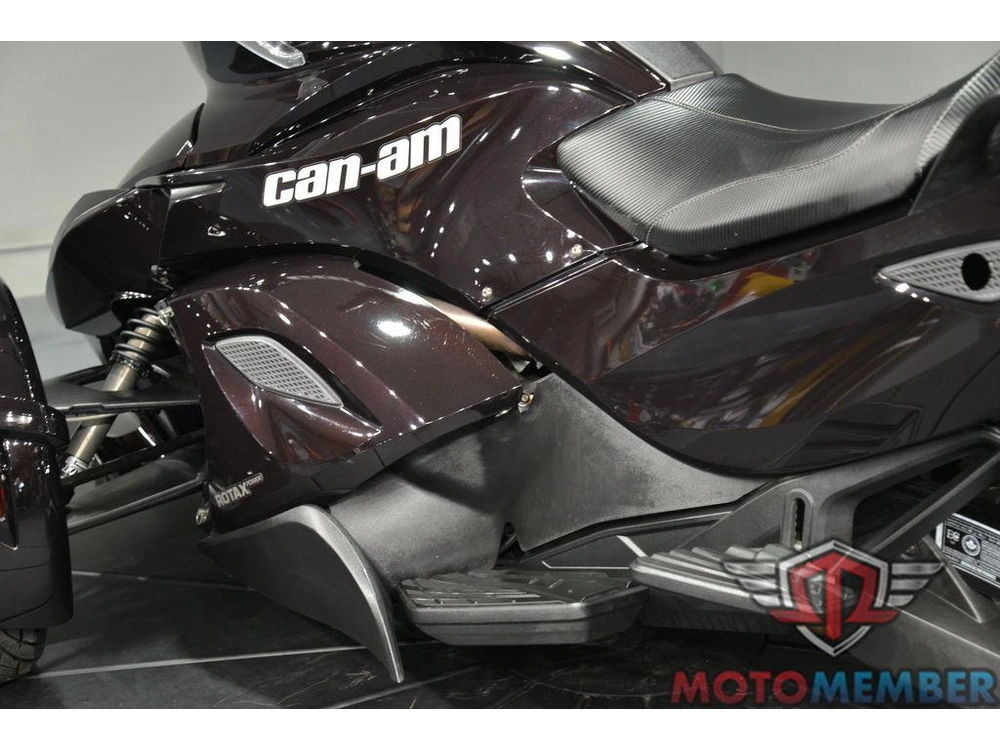 2014 Can-am Spyder® St Limited Se5 alt