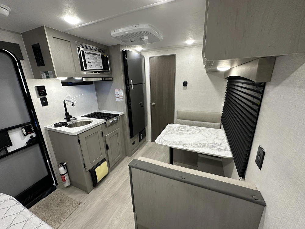Forest River Clipper 17fq 2026 alt