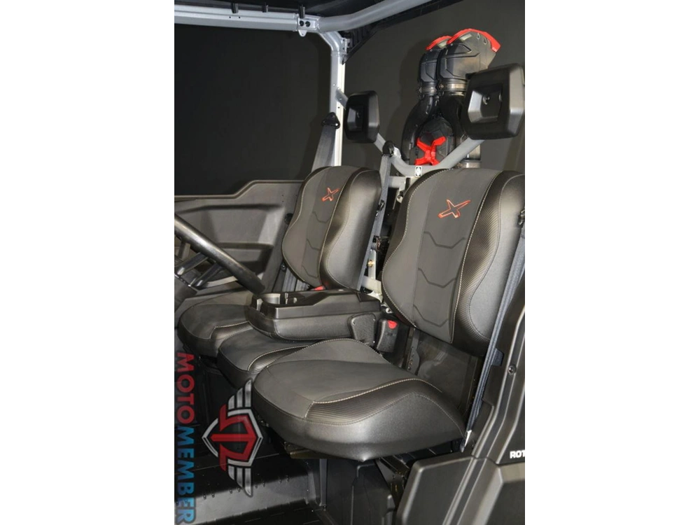 2025 Can-am Defender X Mr With Half-doors Hd10 Hyper Silver & Legion Red alt