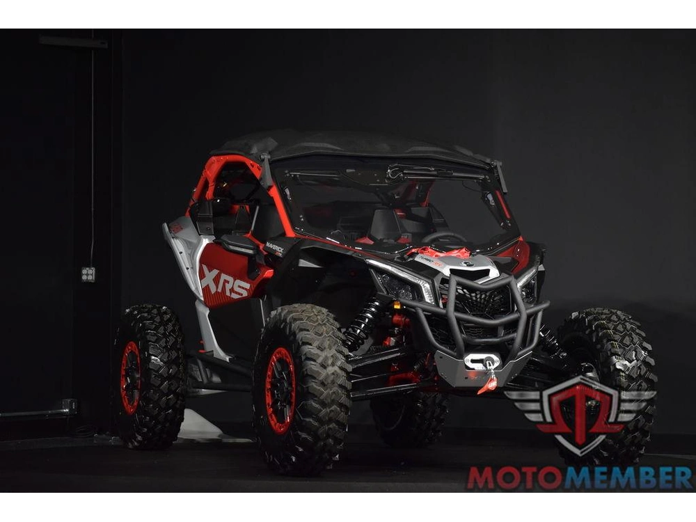 2025 Can-am Maverick X3 Ds Turbo Fiery Red & Hyper Silver alt