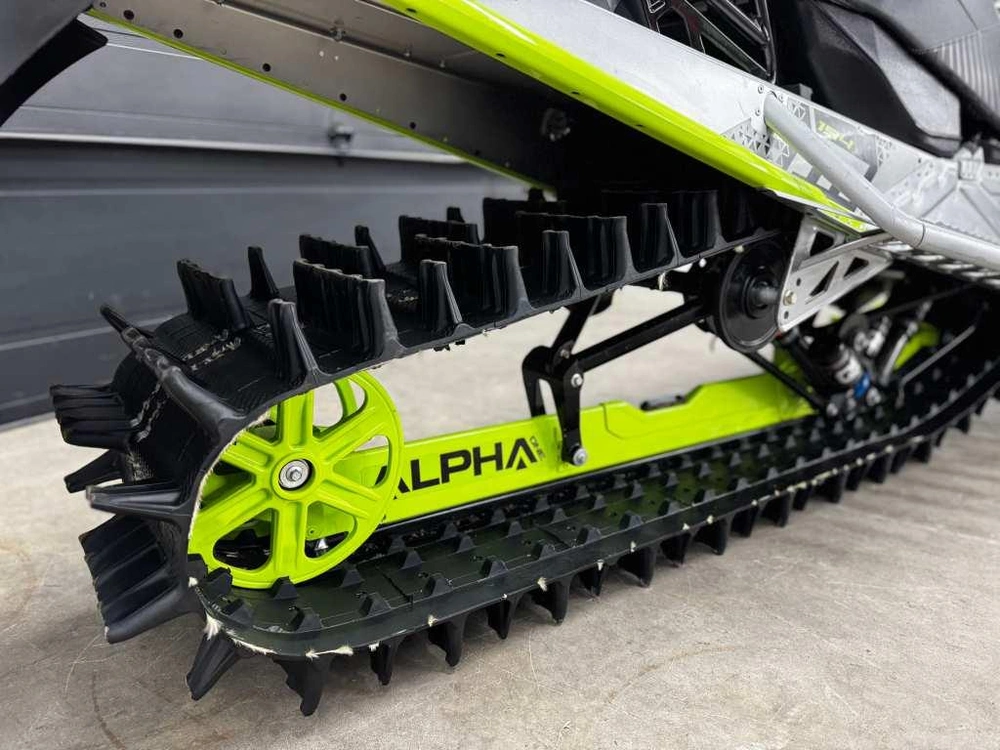 Arctic Cat M 8000 154 A1 2020 alt