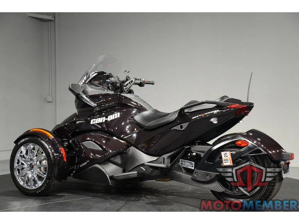 2014 Can-am Spyder® St Limited Se5 alt