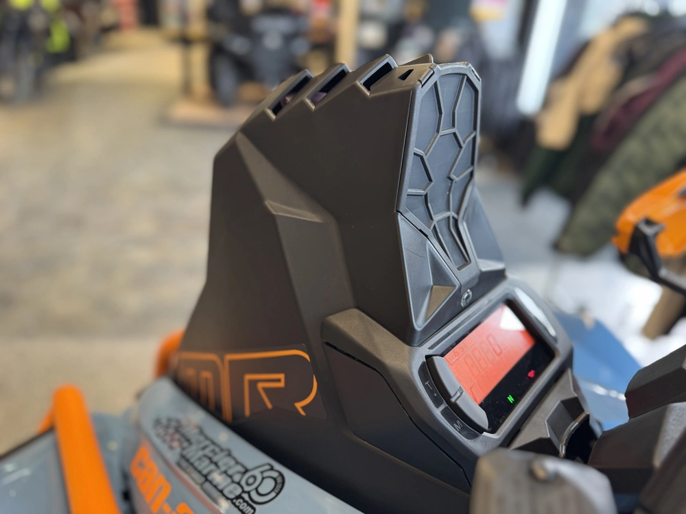 Can-am Renegade Xmr 1000r 2026 alt