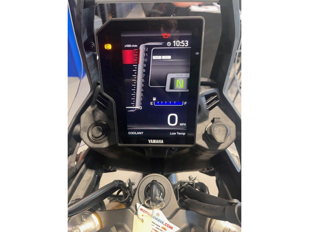 2025 Yamaha Tenere 700 alt
