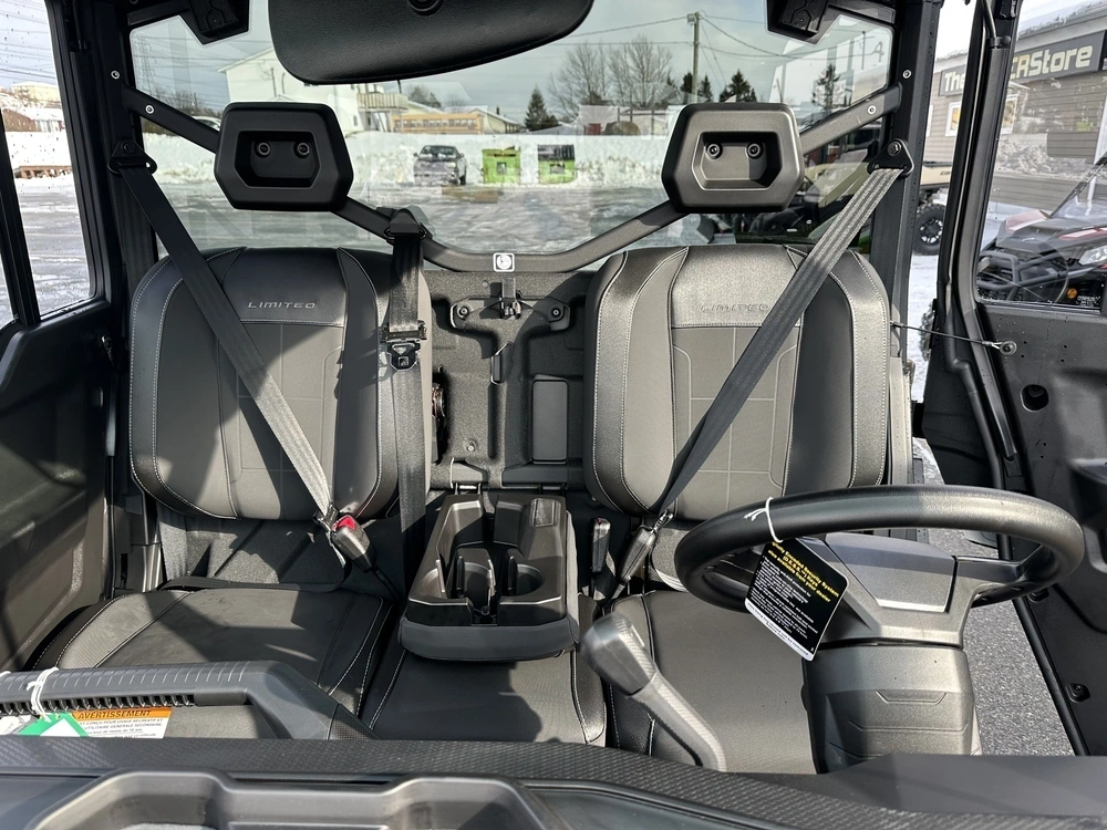 2026 Can-am Defender Ltd Hd11 alt