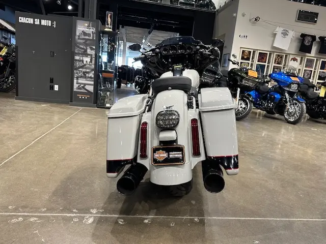 Harley-Davidson CVO Street GlideFLHXSE 2020