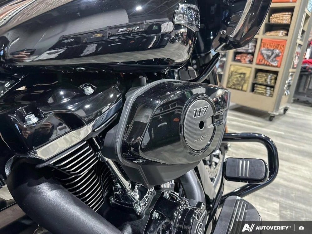 2026 Harley-davidson Road Glide alt