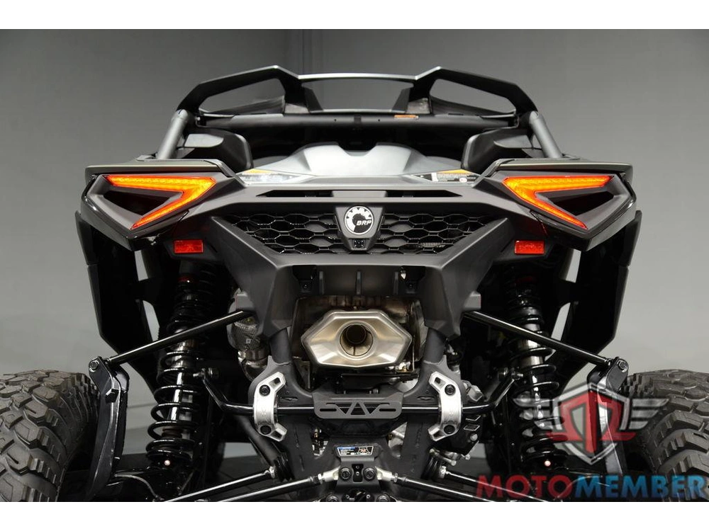2026 Can-am Maverick R X Rc alt