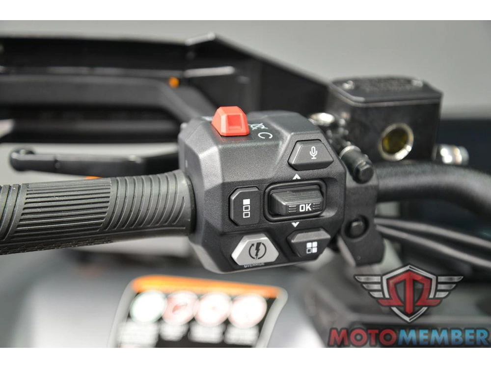 2026 Can-am Outlander Max Xt-p With Smart-shox 1000r alt