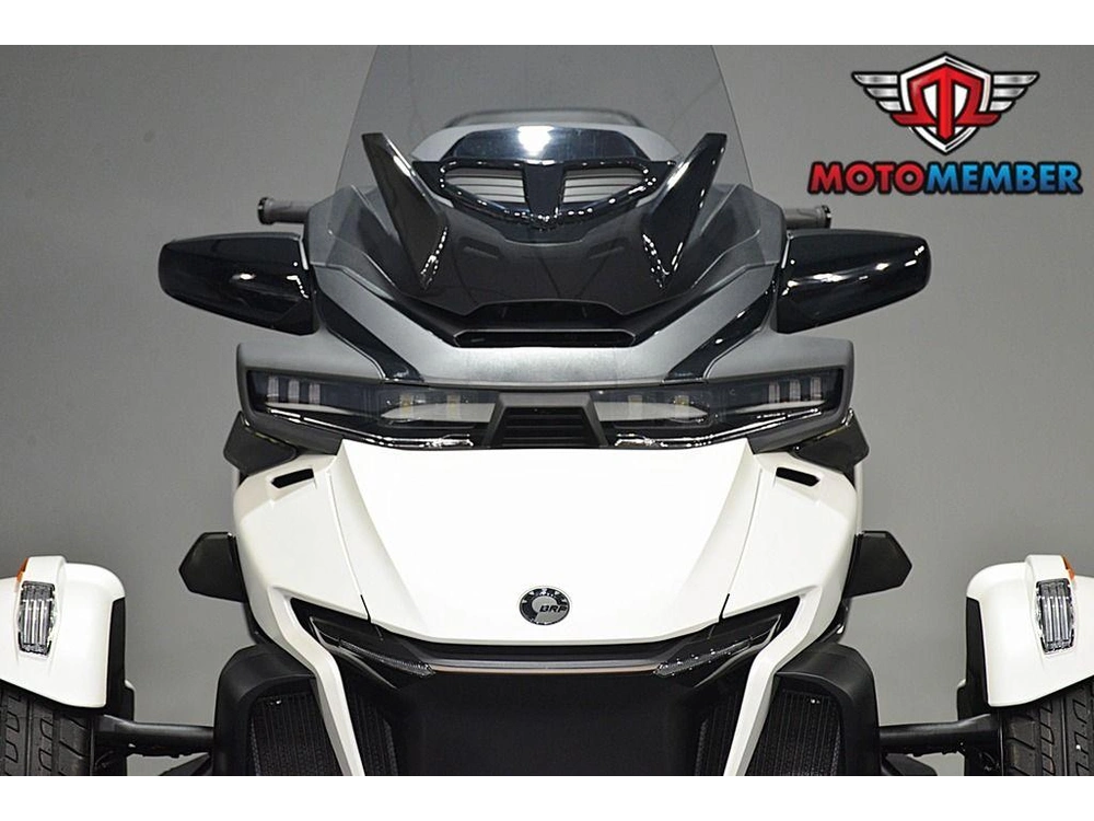 2025 Can-am Spyder Rt Sea-to-sky alt