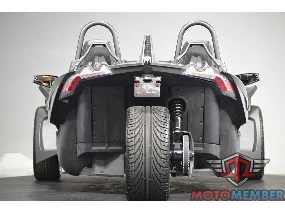 2025 Slingshot Slingshot® Slr Autodrive Graphite Gloss alt