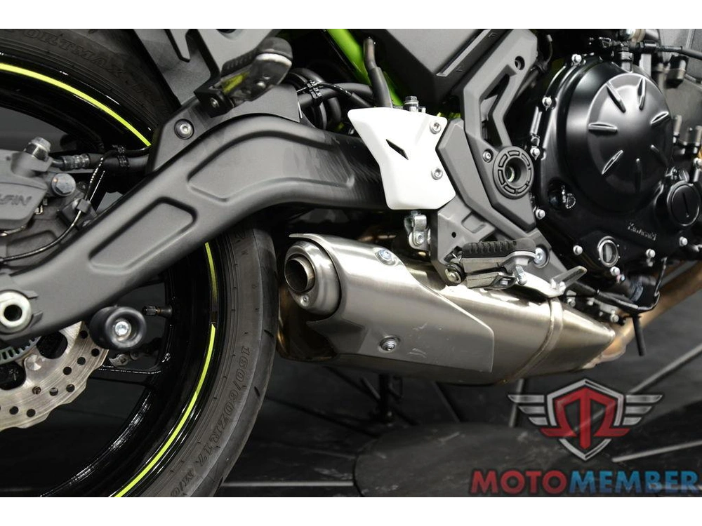 2022 Kawasaki Z650 alt