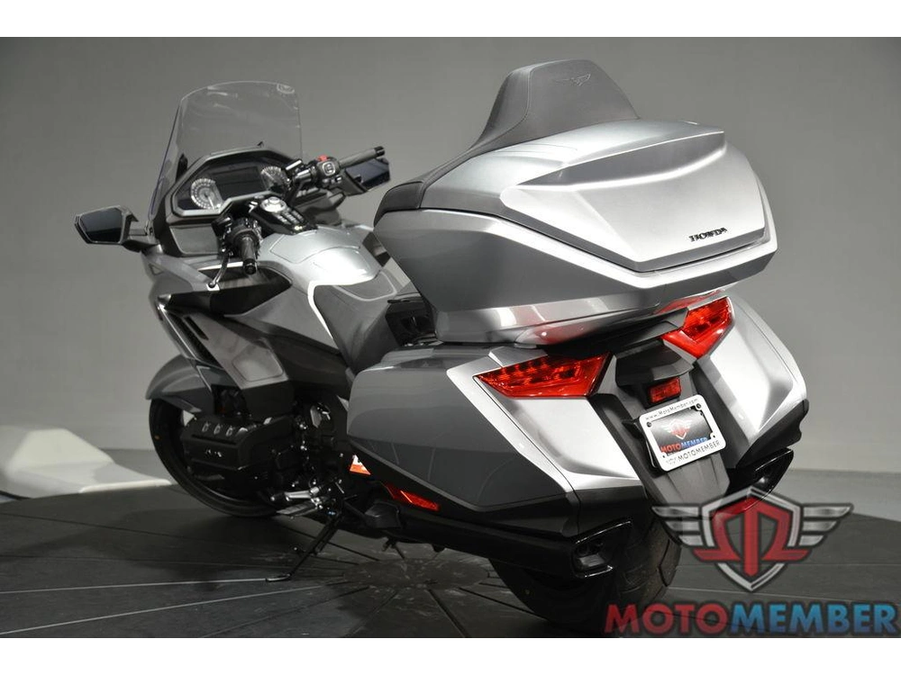 2025 Honda Gold Wing Tour 50th Anniversary alt