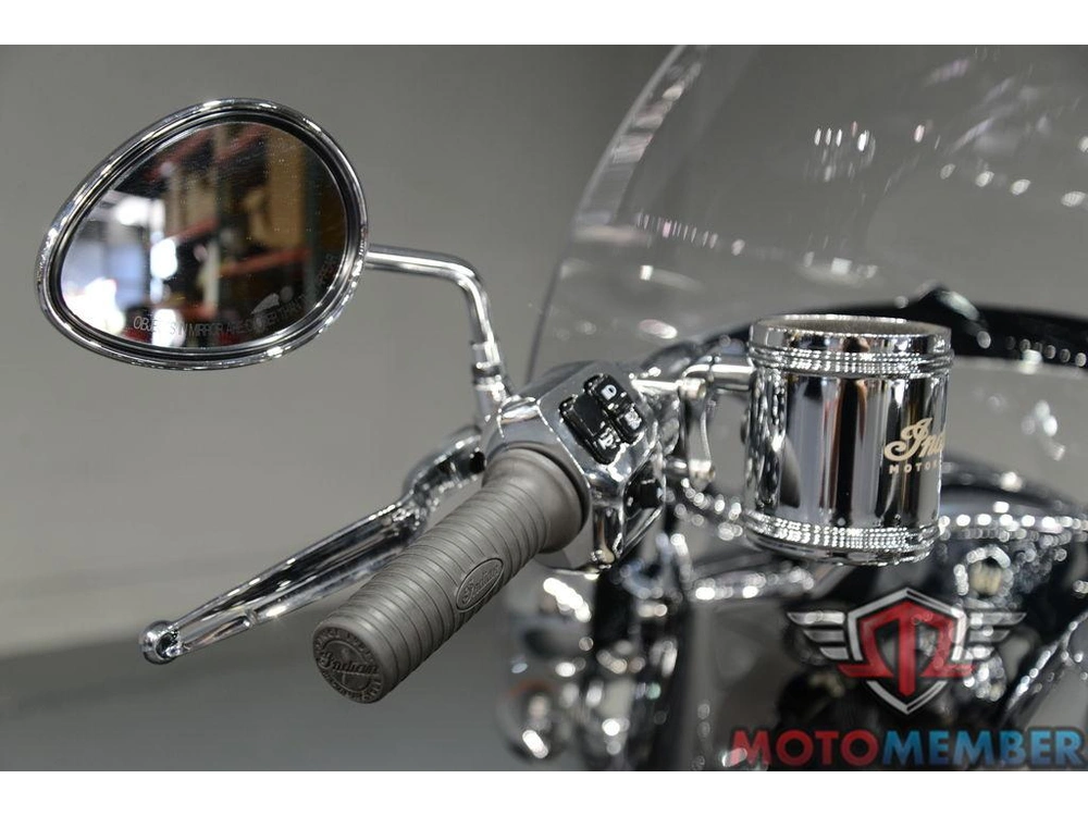 2022 Indian Motorcycle Springfield® Black Metallic/dirt Track Tan alt